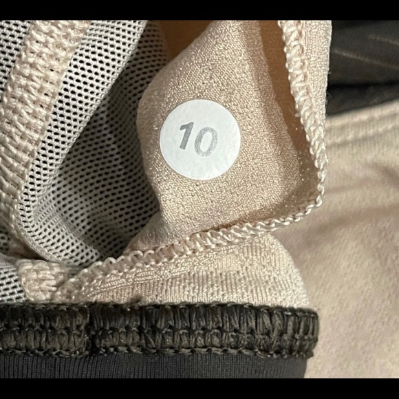 Lululemon Wild Tank Top - Picture 3 of 4